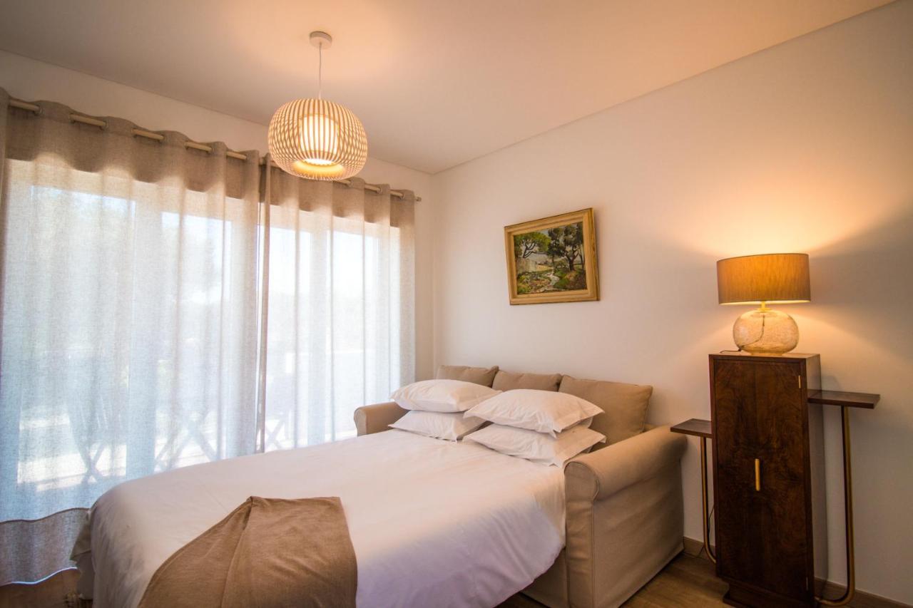 188 Apartments - Estrelicia - Pool And Balcony كاسكايس المظهر الخارجي الصورة