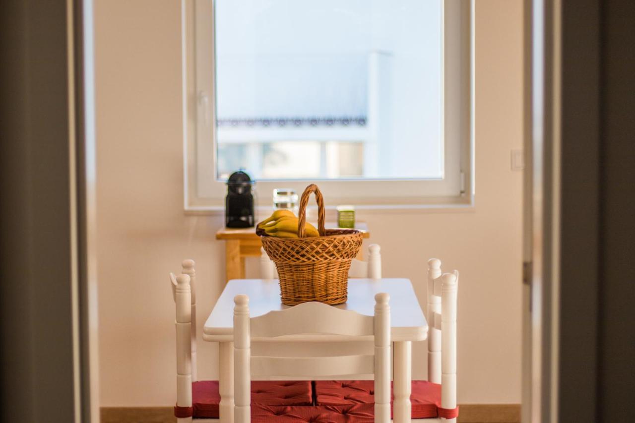 188 Apartments - Estrelicia - Pool And Balcony كاسكايس المظهر الخارجي الصورة